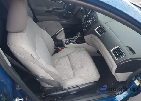 2015 Honda Civic Lx z USA, uszkodzony, nr VIN 2HGFB2F57FH543242